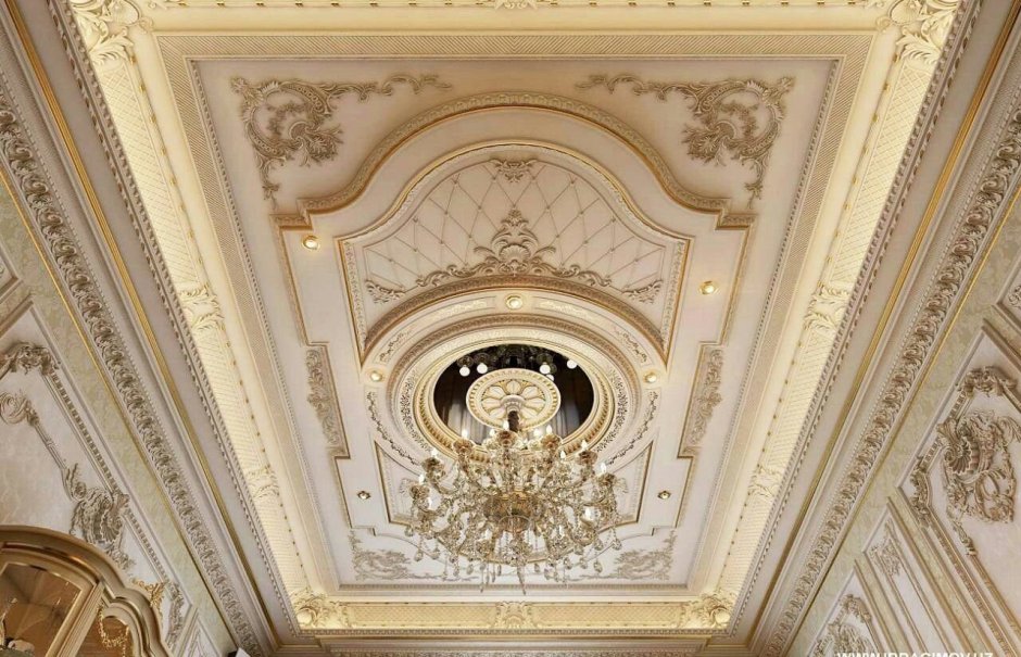 Потолок из гипсокартона квадратный