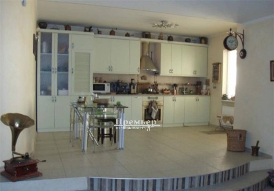 Подиум под кухню