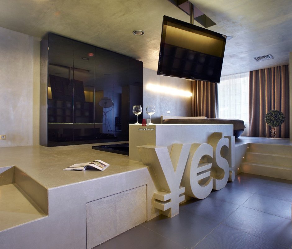 Многоуровневый подиум