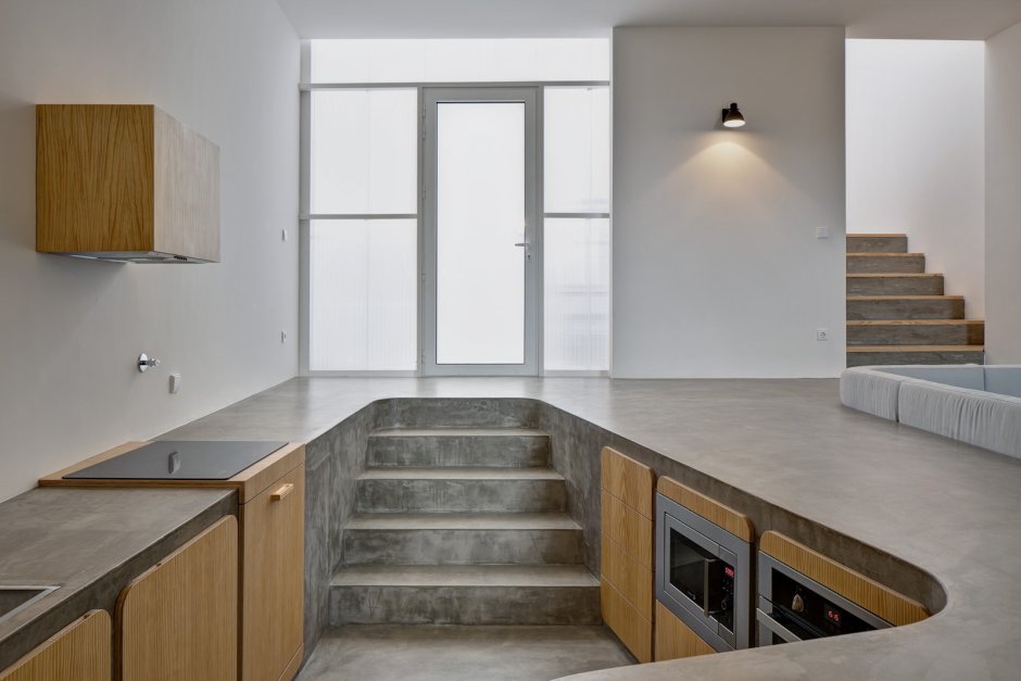 Ступенька для кухни