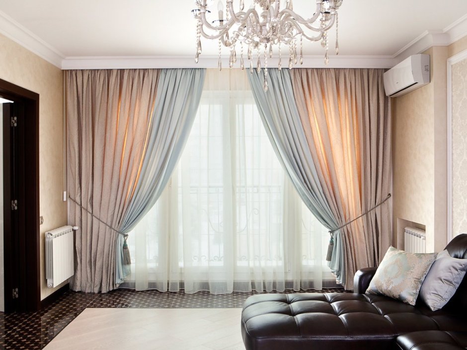 Двойные шторы в спальню
