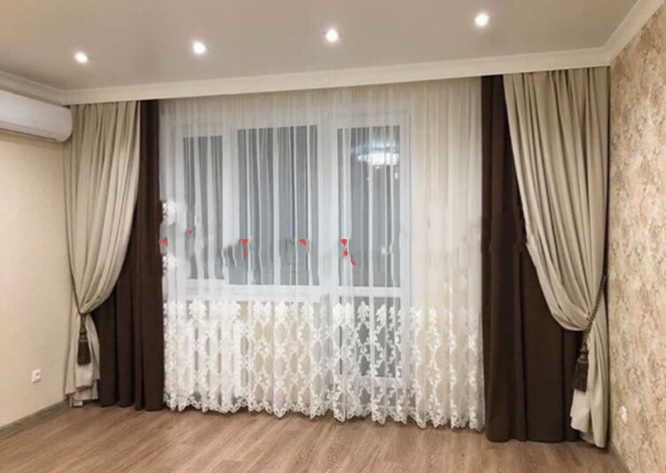 Двойные шторы в гостиную