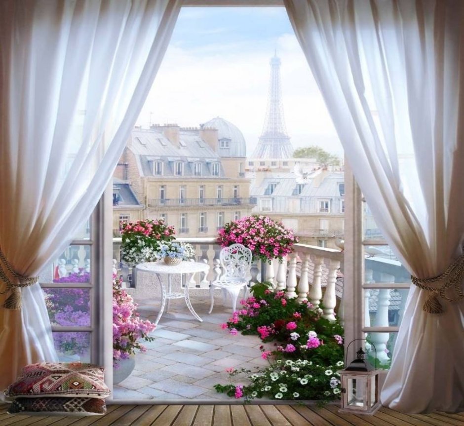 Вид на Эйфелеву башню с балкона