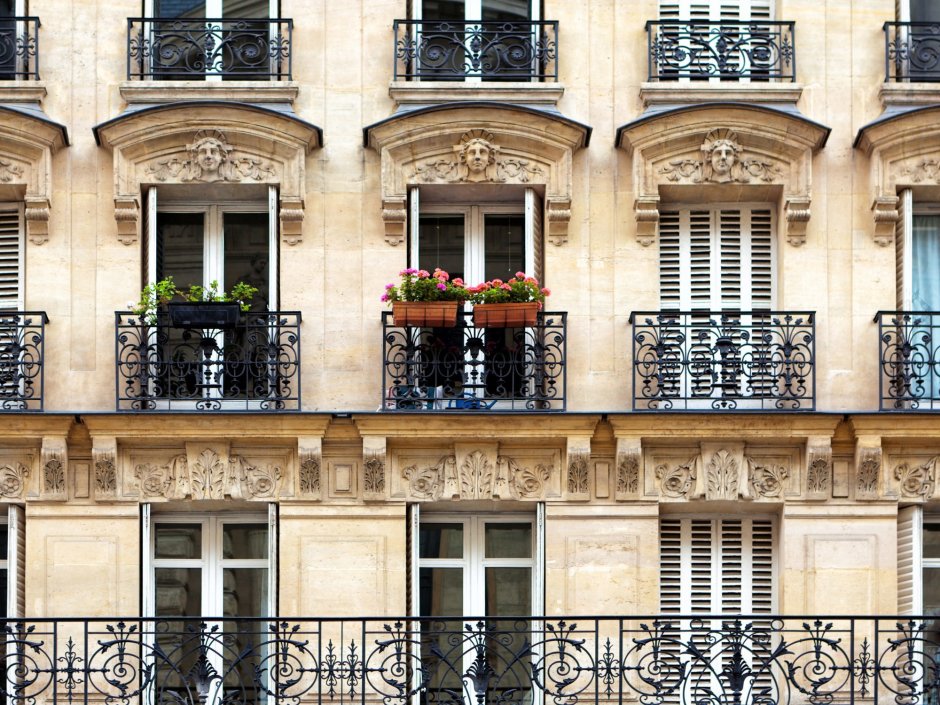 Фреска окно в Париж