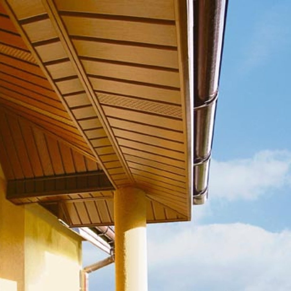 Подшивка крыши веранды