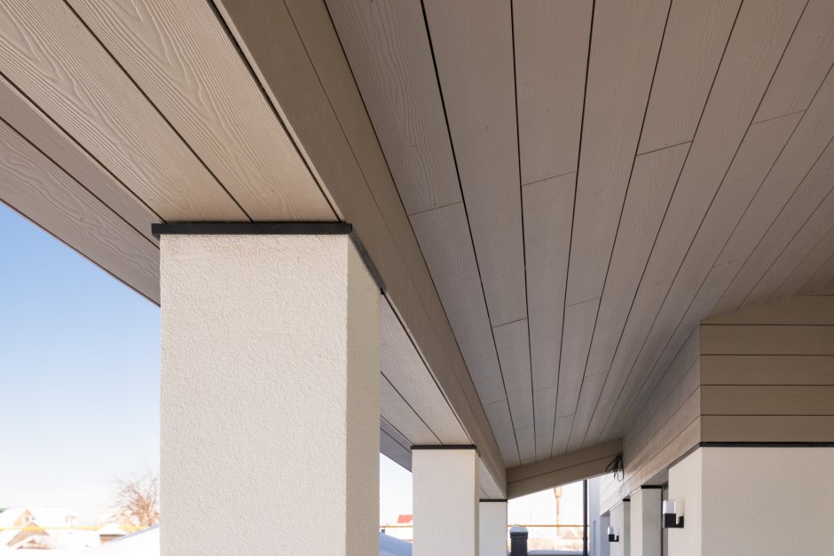 Подшивка навеса снизу сайдингом