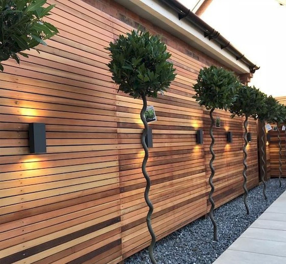 Забор в современном стиле