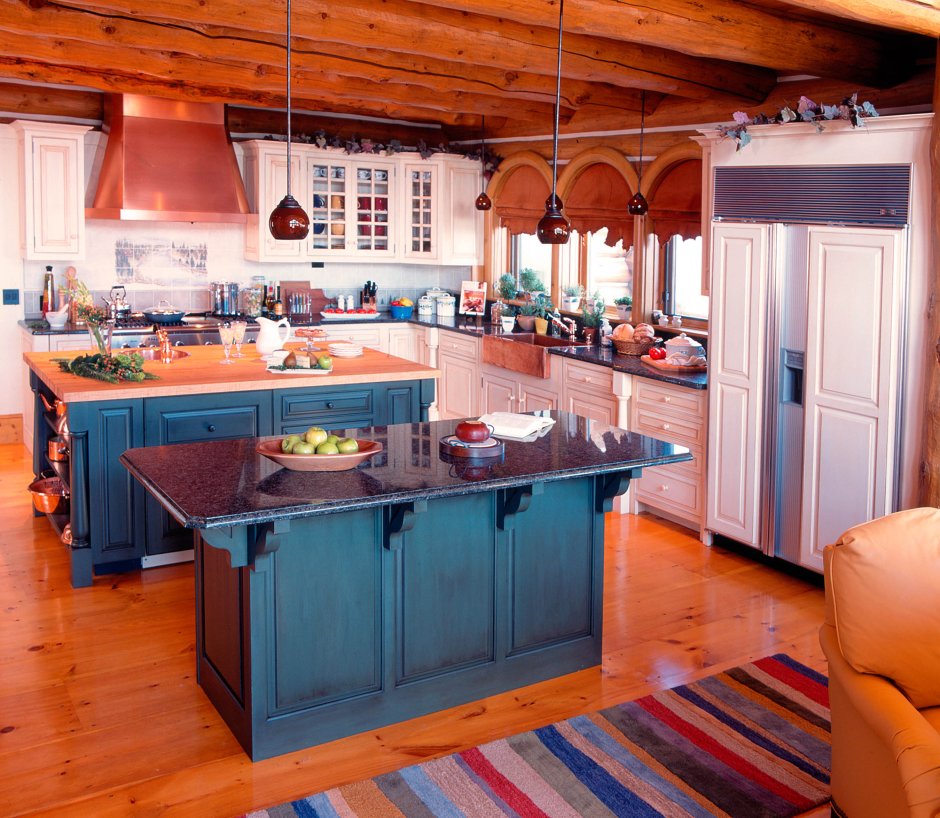 Зеленая кухня деревянная