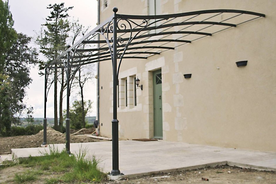 Виноградная полуарка