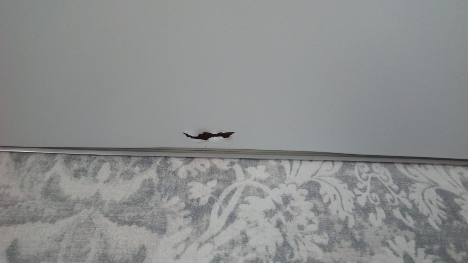 Монтаж натяжного потолка в ванной