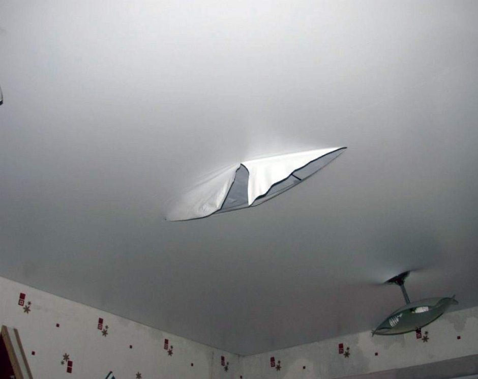 Вент решетка на натяжном 50мм