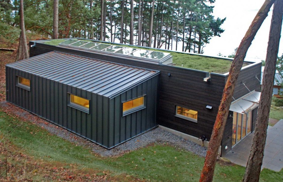 Дом контейнер на участке