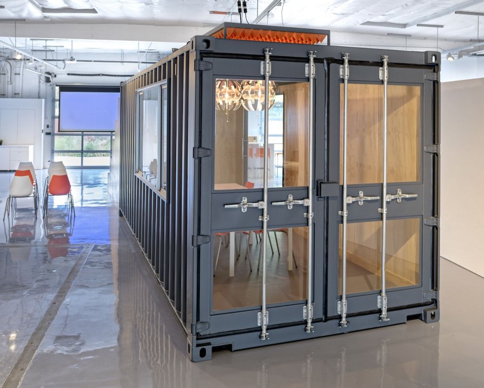 Офис из морского контейнера