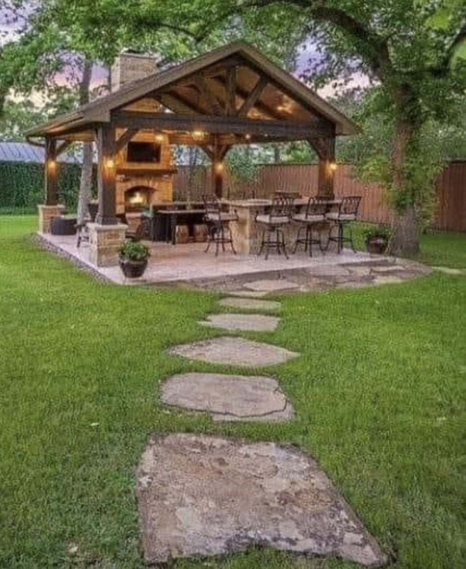 Беседка барбекю дегестански йкамень