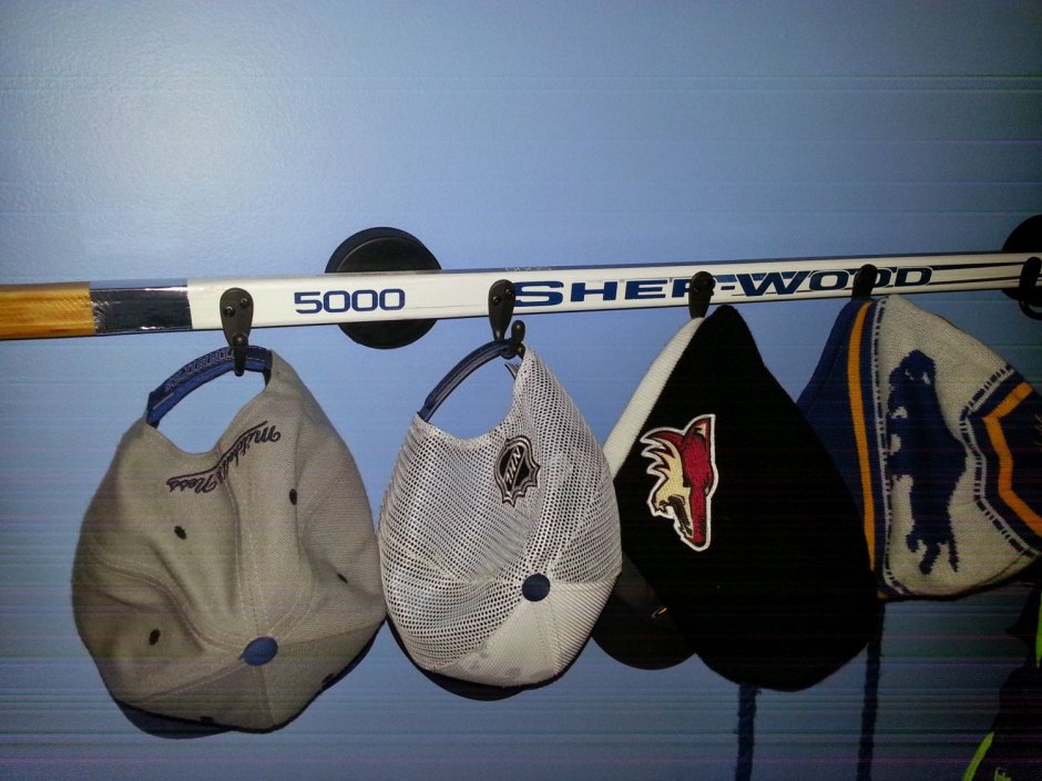 Вешалка из клюшки