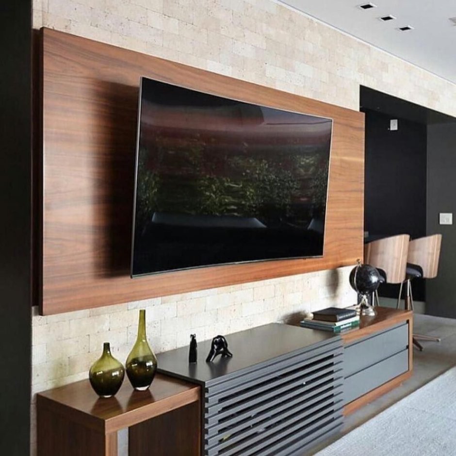 Панель для телевизора на стену