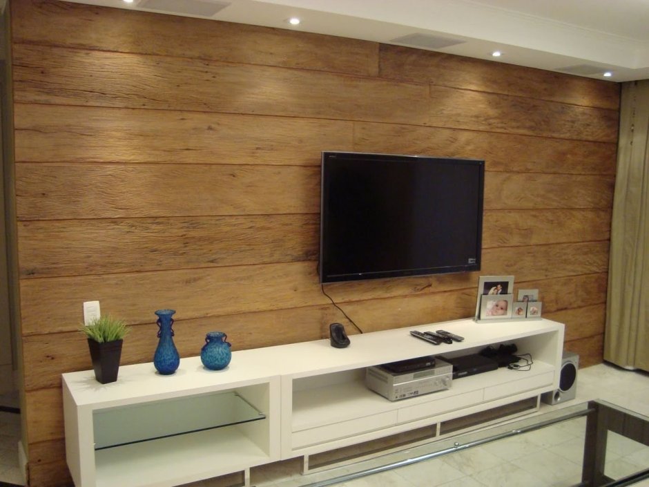 Деревянная панель на стену под телевизор