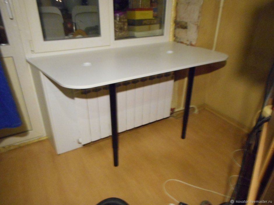 Складной стол подоконник