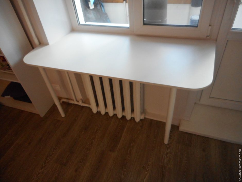 Раскладной стол от подоконника