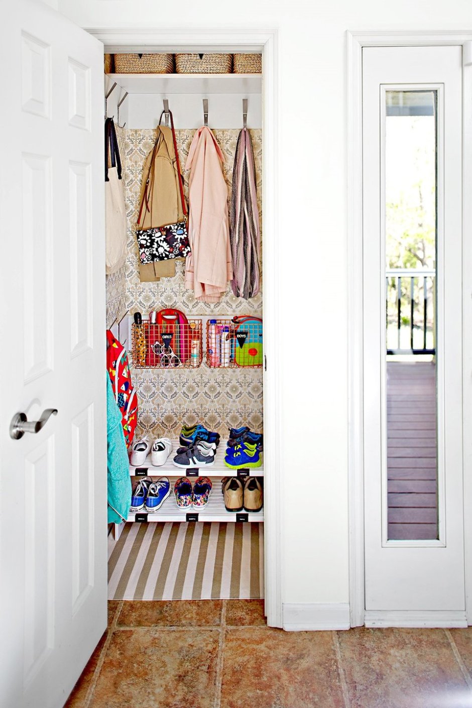 Кладовой шкаф в прихожую