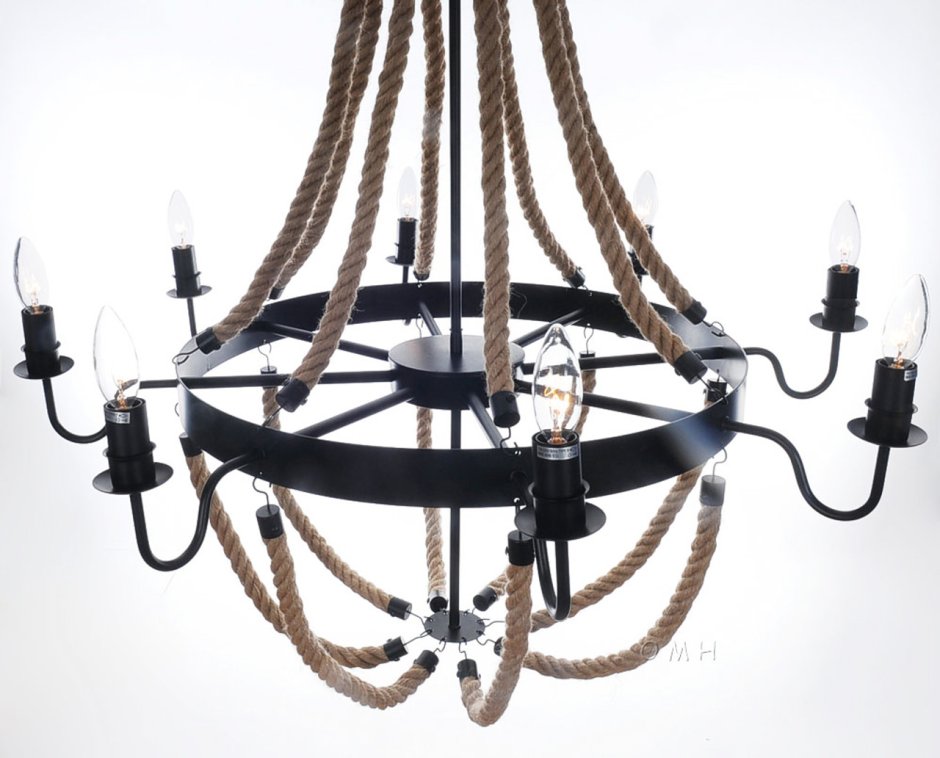 Люстра с моряком