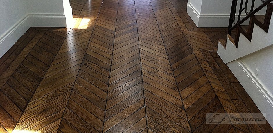 Инженерная доска для пола елочкой