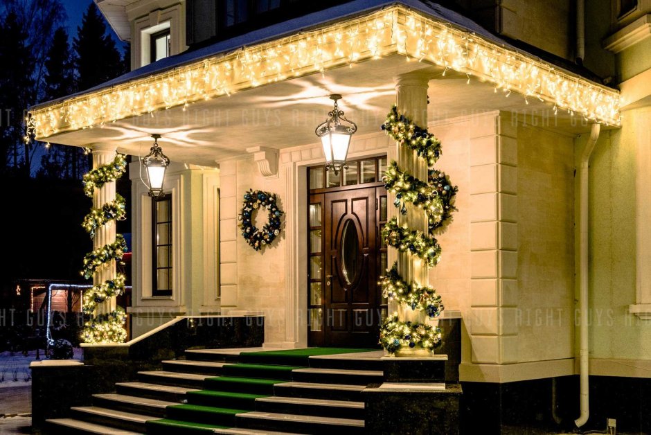 Яркий фасад магазина