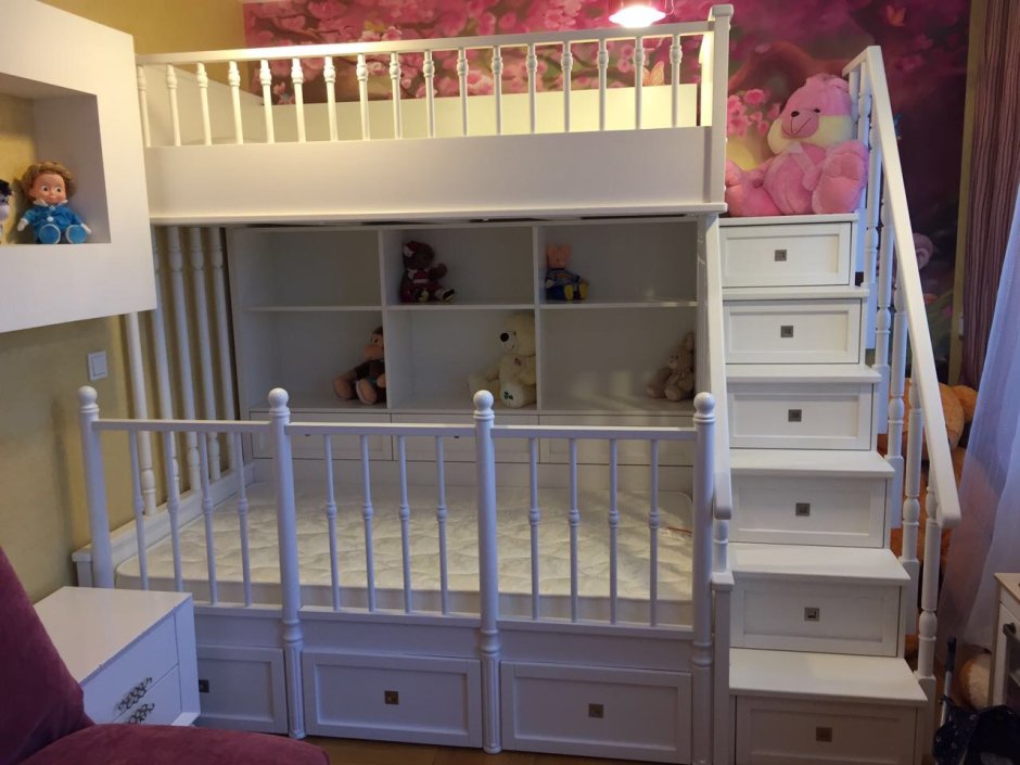 Кровать двухъярусная снизу для младенца