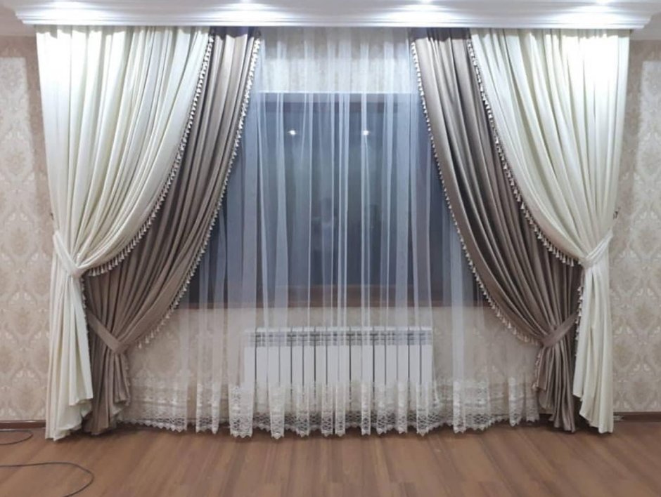 Тюль поверх штор для зала