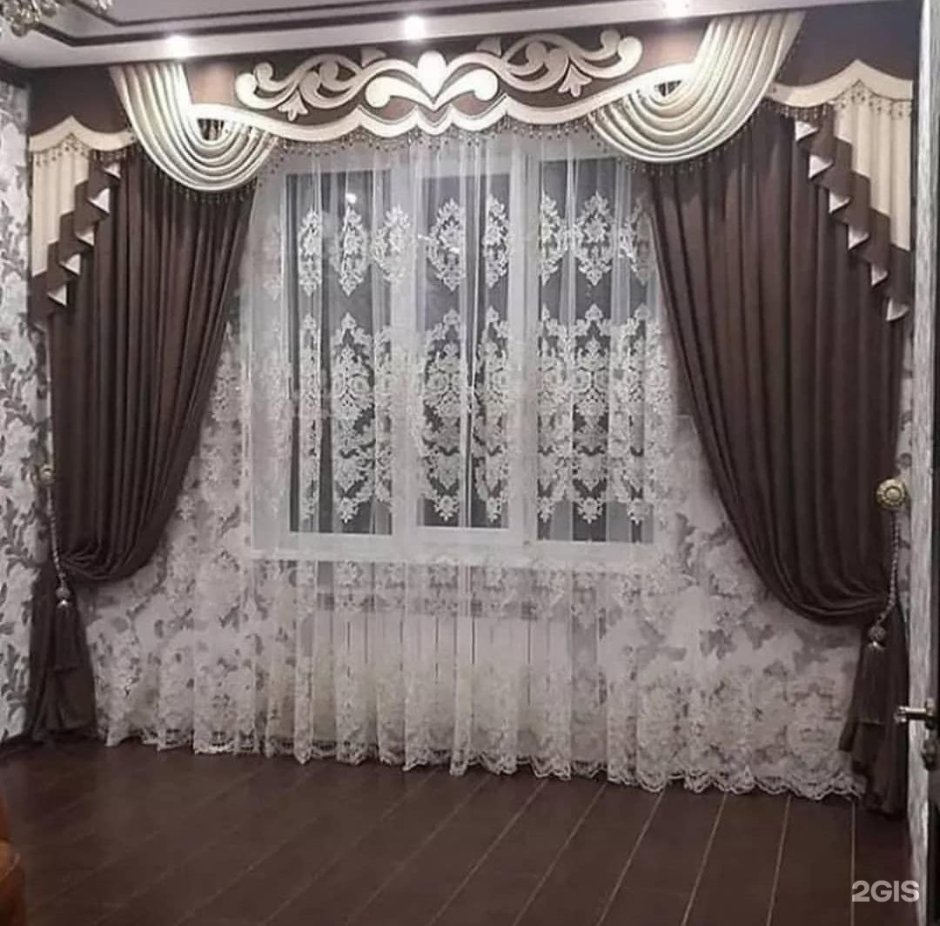 Ламбрекены для зала