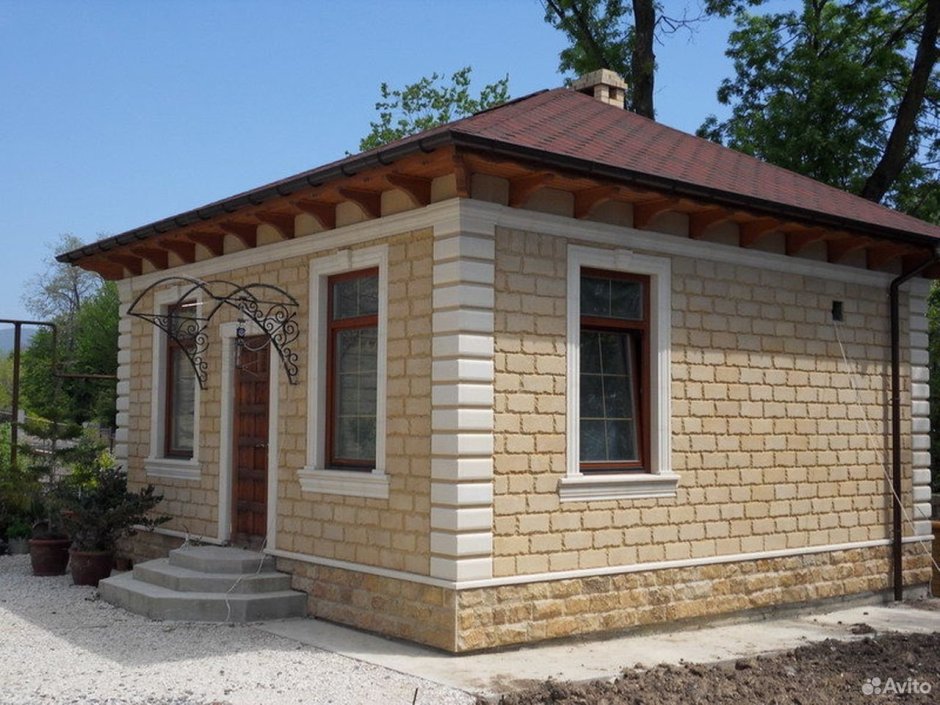 Дома и заборы из дагестанского камня