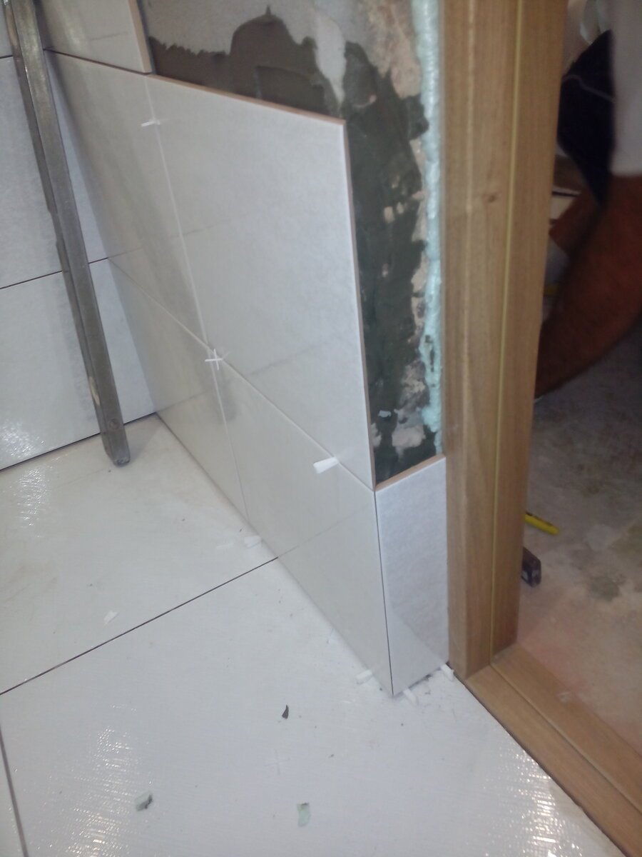 Дверной проем в ванной отделка