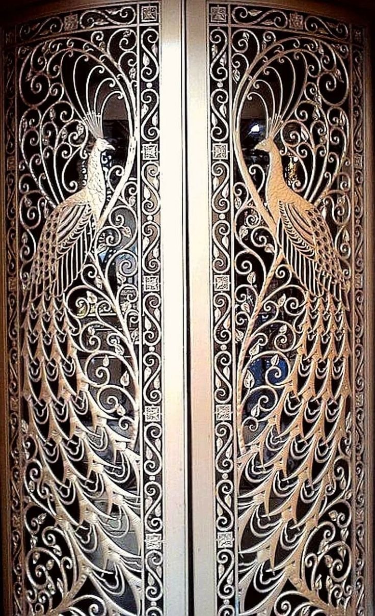Резные дверцы для шкафа
