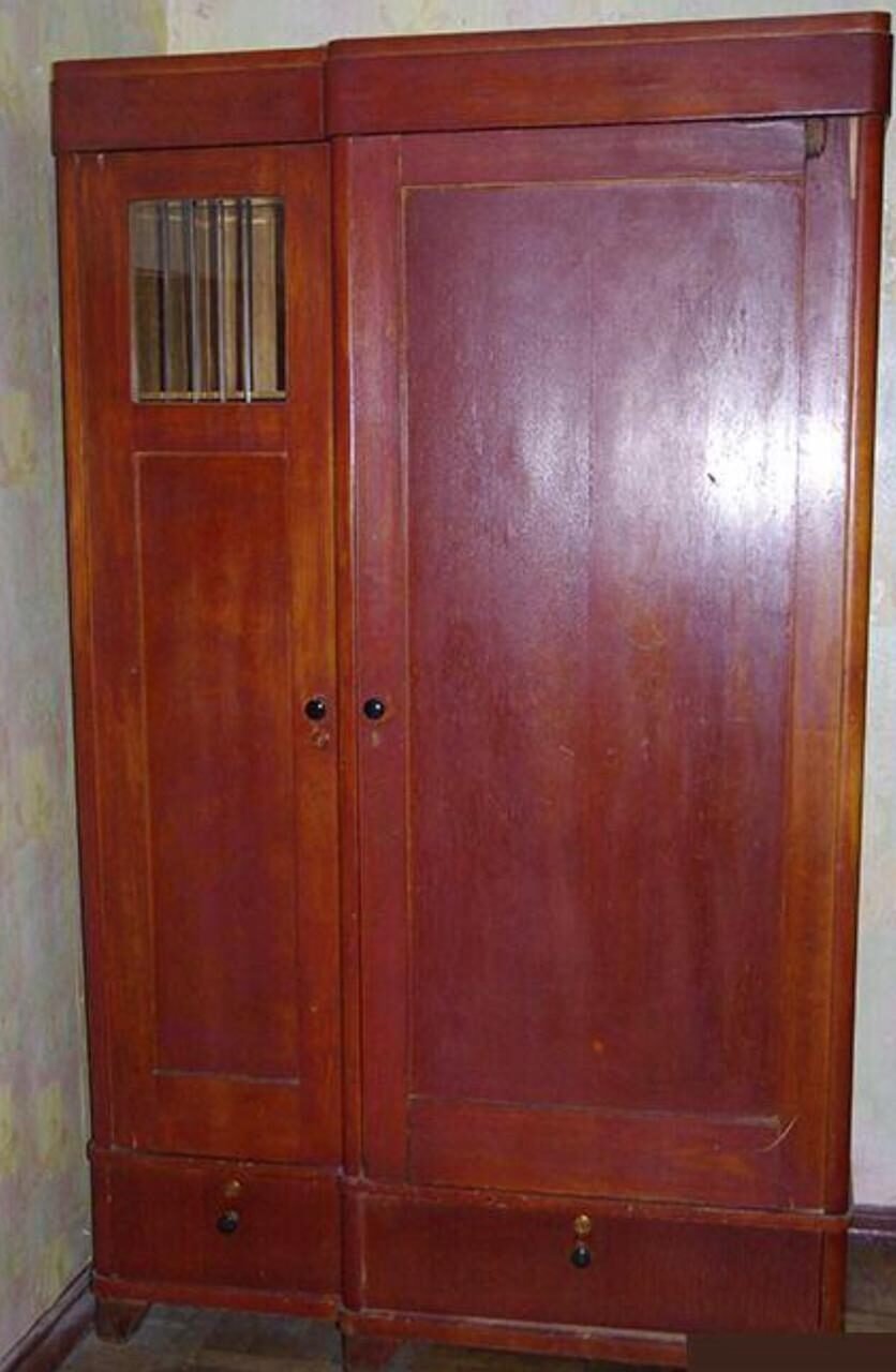 Шифоньер 50-х годов