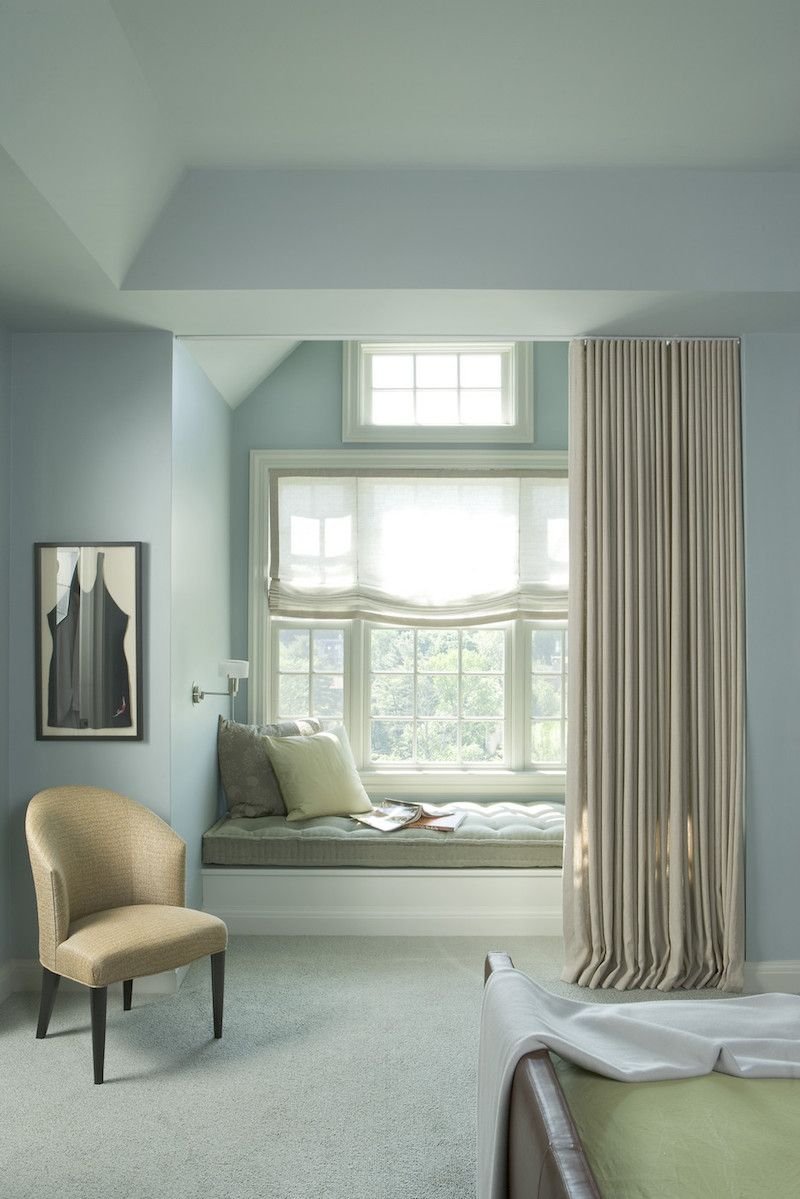 Комната с окном