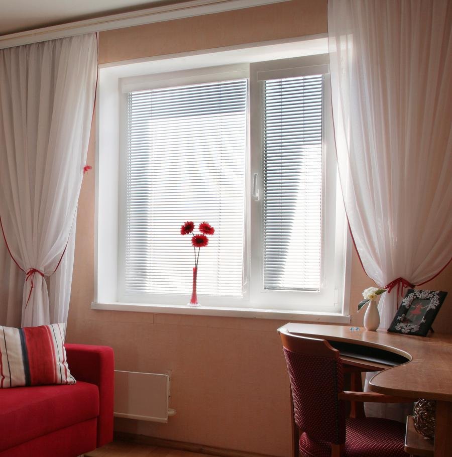 Жалюзи шторы на окна