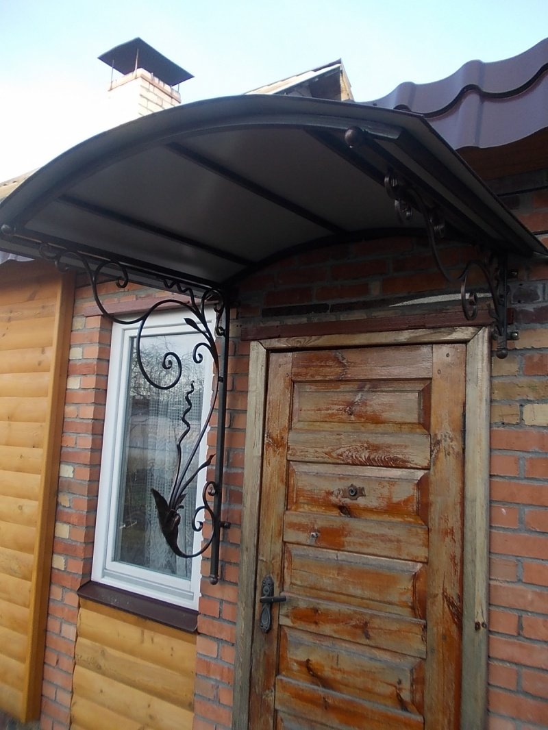 Козырек на забор