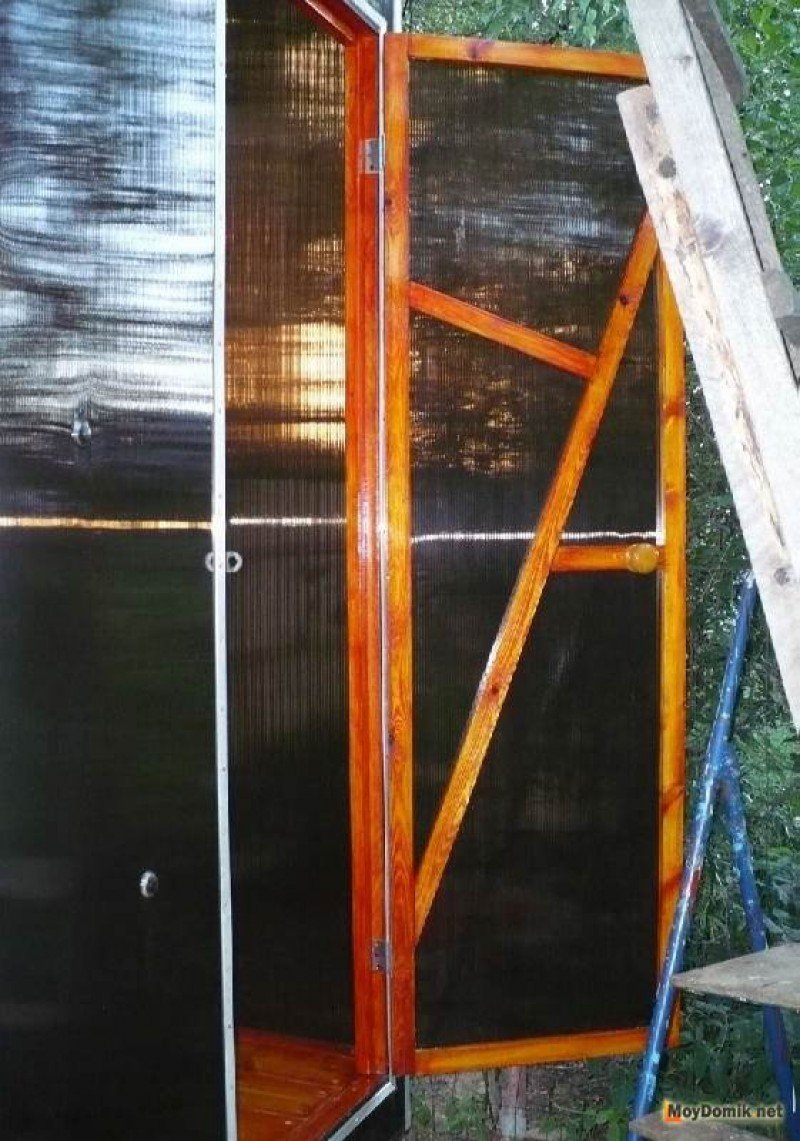 Дверь для летнего душа