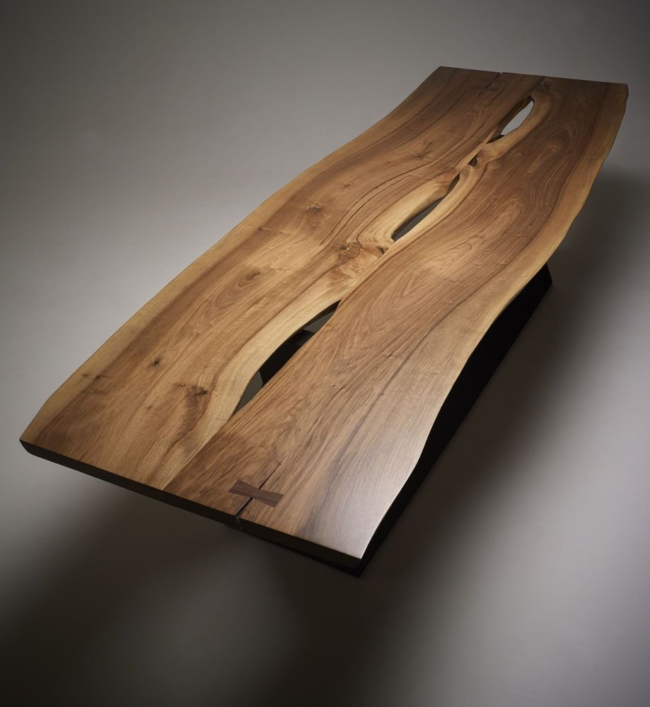 Дизайнерские столы из массива