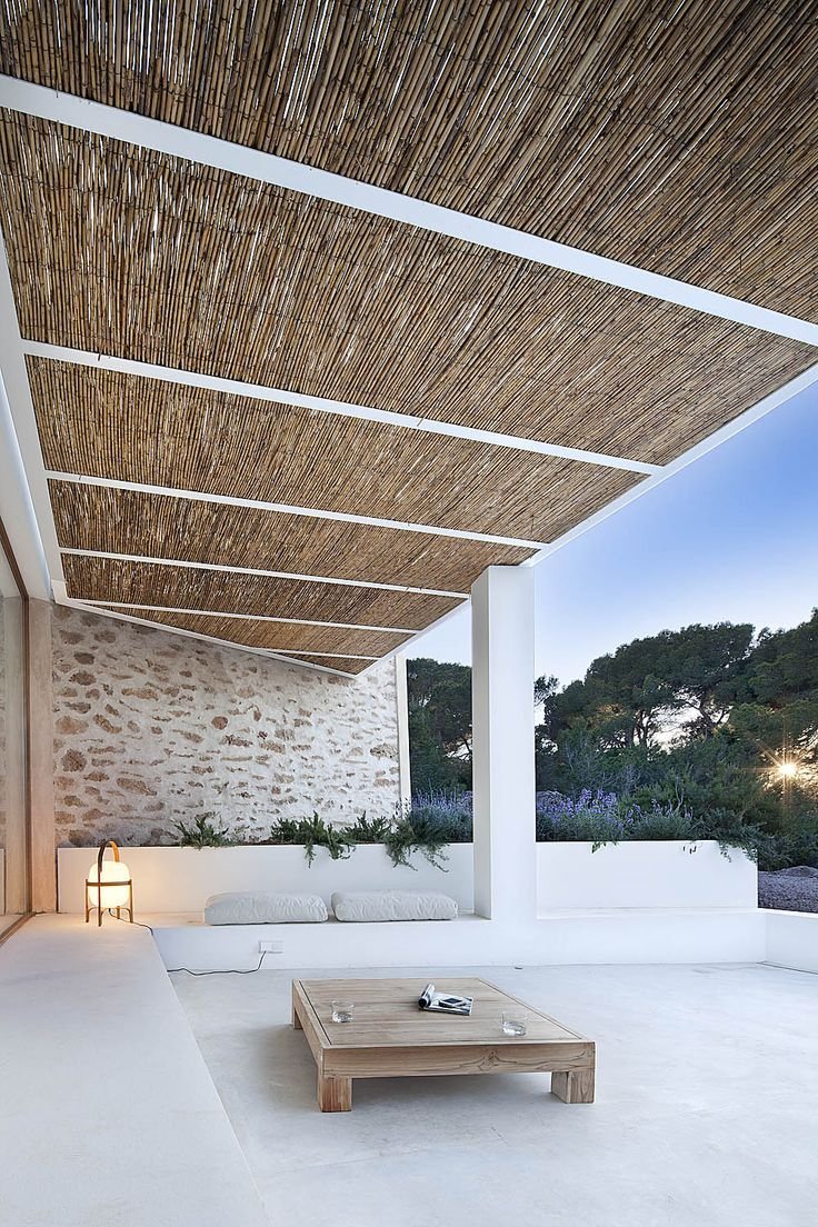 Отделка потолка под навесом