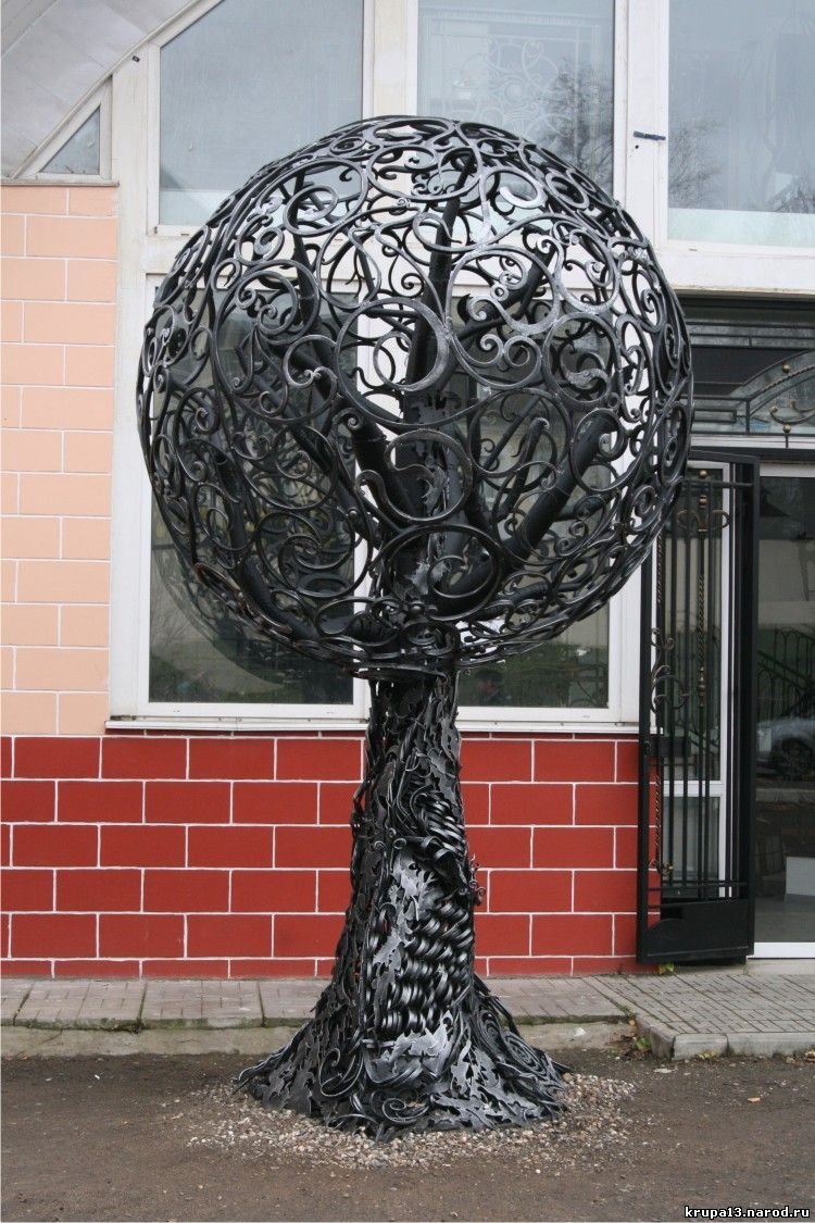 Кованое дерево