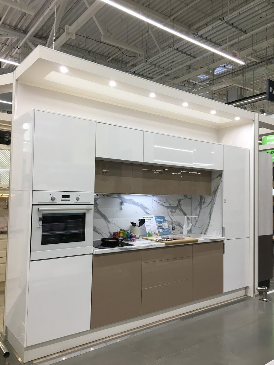 Кухня Лион Леруа Мерлен