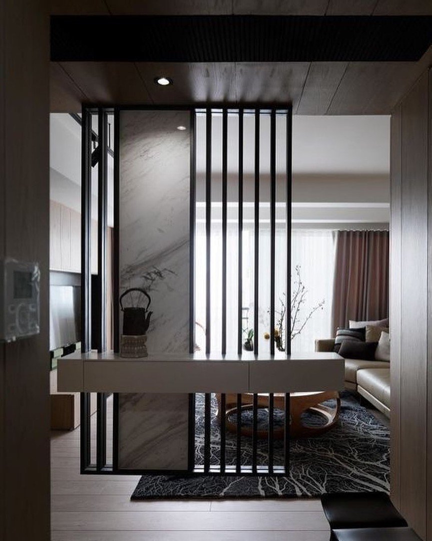 Стильная перегородка для зонирования