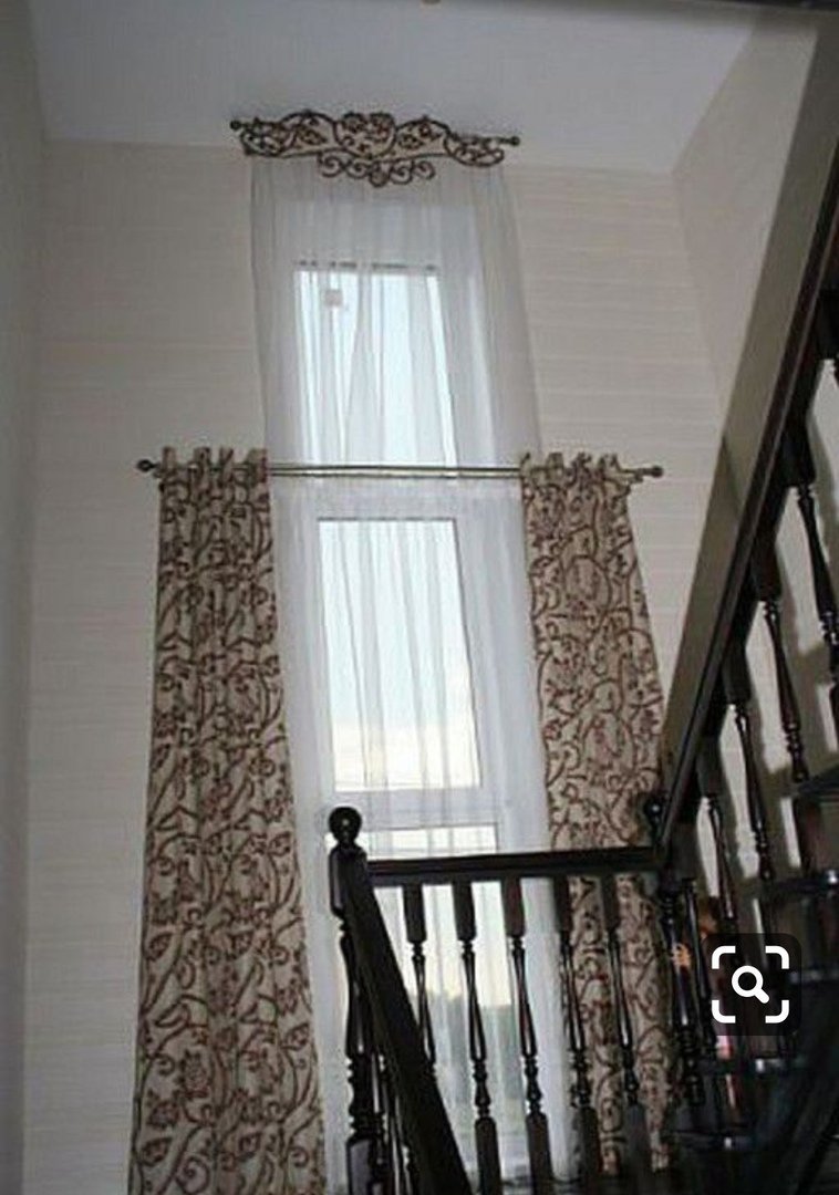 Шторы на лестничное окно