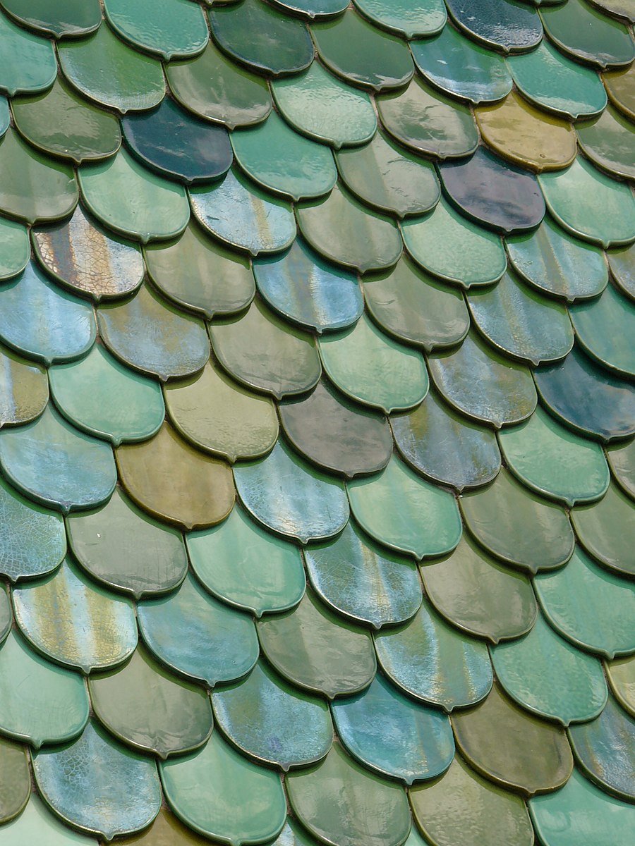 Крыша из зеленой черепицы