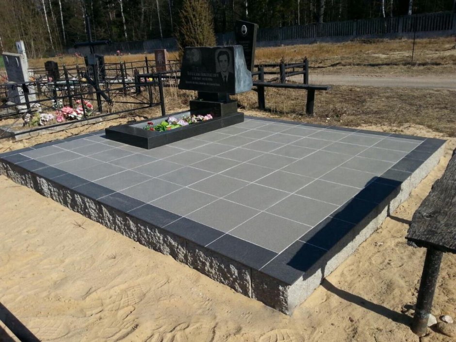 Плитка на кладбище