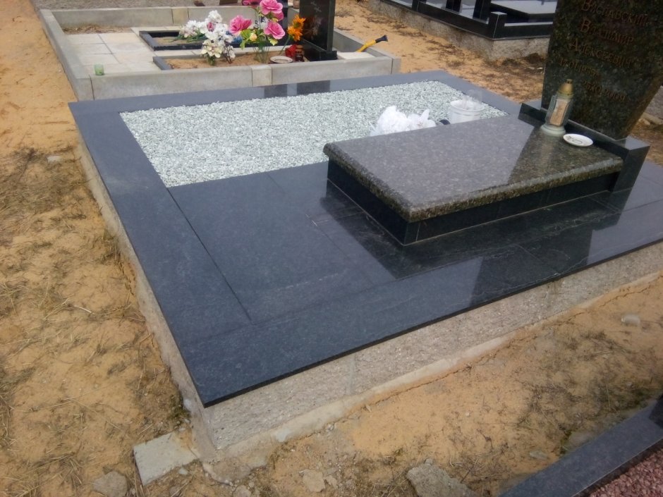 Подиум для памятника