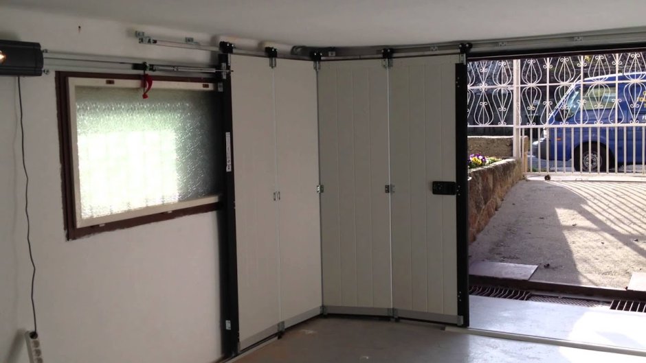 Откатные секционные ворота Hörmann