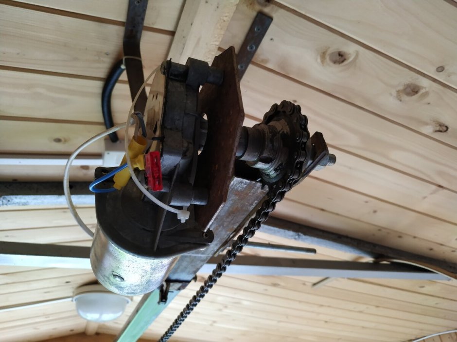 Привод ворот из шуруповерта