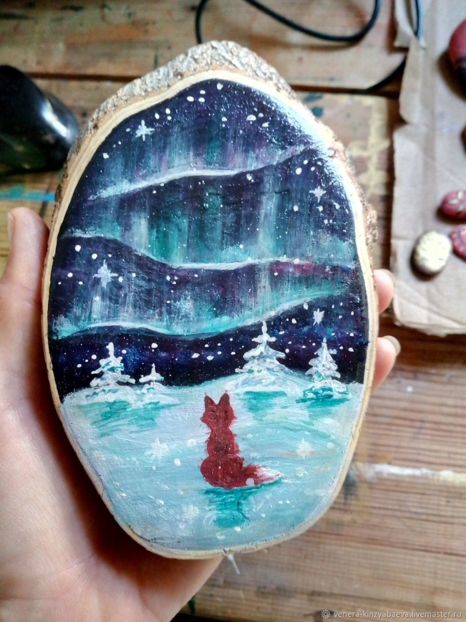 Северное сияние акрилом на спиле